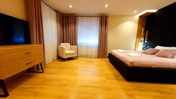 Фото номера Вилла Делюкс Виллы West Guest House г. Klaudyn 21