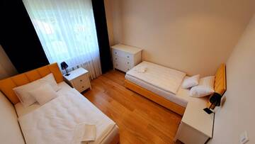 Фото номера Вилла Делюкс Виллы West Guest House г. Klaudyn 25