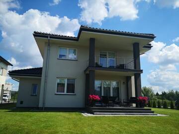 Фотографии Виллы West Guest House г. Klaudyn (Польша) №3 Фото Виллы West Guest House г. Klaudyn 3